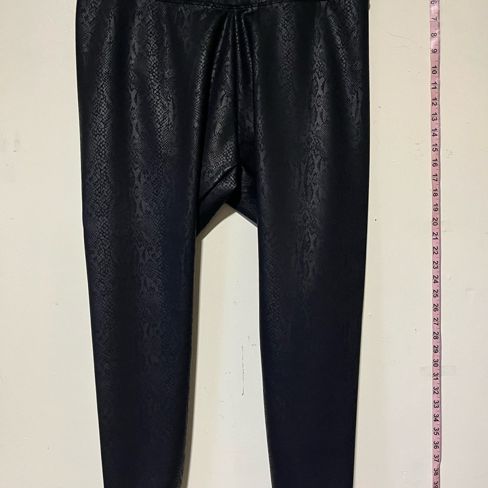 Lane Bryant Black Patterned Leggings